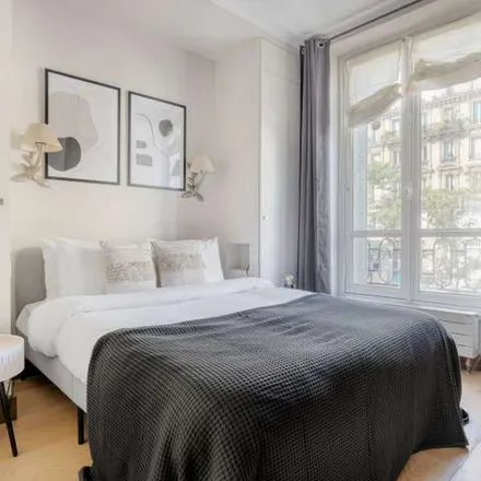 Image 2 - 17 Avenue Carnot, 94190 Villeneuve-Saint-Georges, France - Apartment for rent
