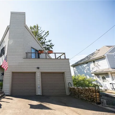 Buy this 3 bed loft on 41 Linden Avenue in Indian Neck, Branford