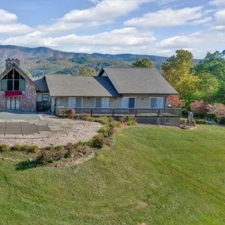 Image 6 - James H. Quillen Parkway, Unicoi, Unicoi County, TN 37692, USA - House for sale