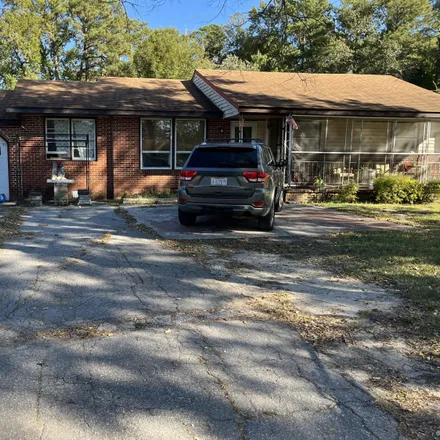 Buy this 3 bed house on 205 Cole Drive in Bell Fork Homes, Jacksonville