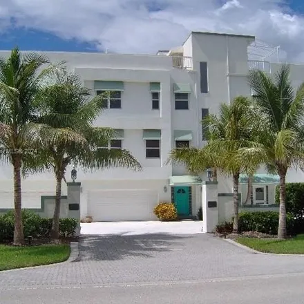 Buy this 4 bed house on 19675 South Beach Road in Tequesta, Palm Beach County