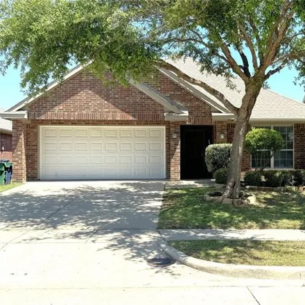 Buy this 3 bed house on 882 Hardwood Drive in McKinney, TX 75069