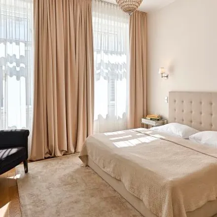 Rent this 3 bed apartment on Gumpendorfer Straße 20 in 1060 Vienna, Austria