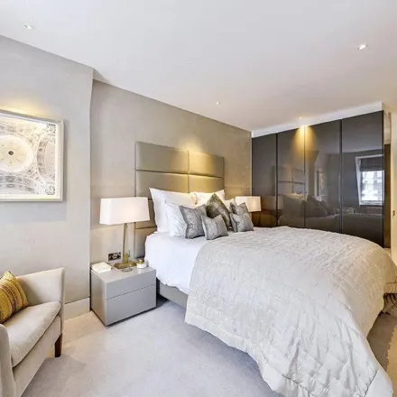 Image 3 - Lyall Mews, London, SW1X 8DJ, United Kingdom - Apartment for rent