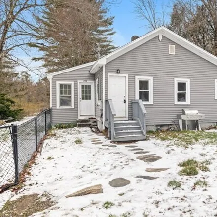 Buy this 3 bed condo on 256 Amherst Road in Dwight, Belchertown