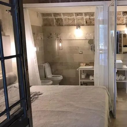 Rent this 2 bed house on Case Sant'Elia in Strada provinciale Castagna-Pagliarelli-Bochini, 96012 Avola SR