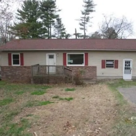 Buy this 3 bed house on 250 Starrett Street in Sweetwater, Monroe County
