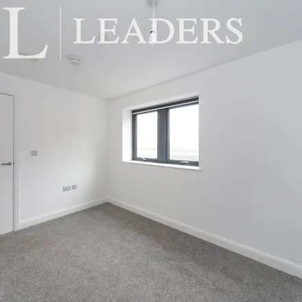 Image 9 - M1, Slip End, LU1 4GG, United Kingdom - Apartment for rent