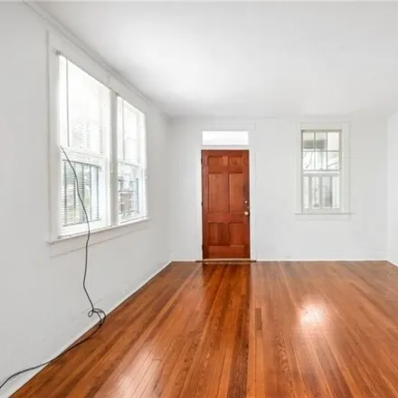 Image 6 - 2117 Broadway Street, New Orleans, LA 70118, USA - House for sale