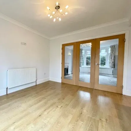 Image 7 - Parkhead Road, Sheffield, S11 9SS, United Kingdom - House for rent