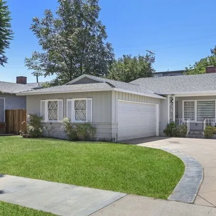 Rent this 3 bed house on Alley 89168 in Los Angeles, CA 91406