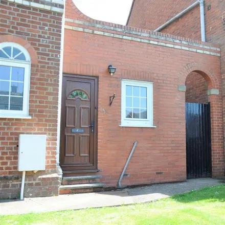 Rent this studio apartment on 13 Station Road in Exeter, EX1 3SA
