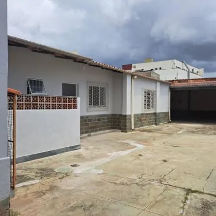 Rent this 1 bed house on Rua Cambuquira in Carlos Prates, Belo Horizonte - MG