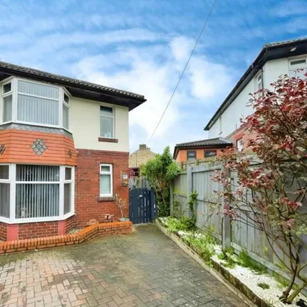 Buy this 2 bed duplex on Moorlands Crescent in Benfieldside, DH8 0JR