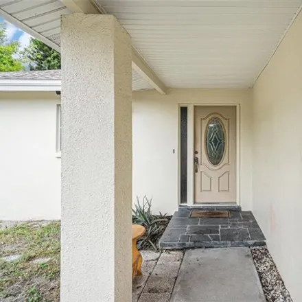 Image 4 - 2538 Southpointe Drive, Pinellas County, FL 34698, USA - House for sale