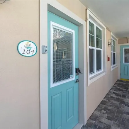 Image 4 - 81 Rockaway Street, Clearwater Beach, Clearwater, FL 33767, USA - Condo for sale