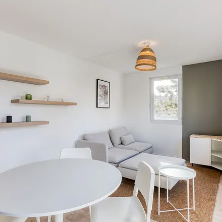 Rent this 4 bed apartment on Résidence Dampierre (Bâtiment D) in Avenue de Mormal, 59561 Lille