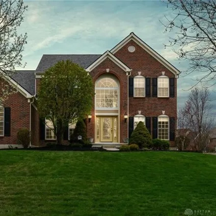 Buy this 5 bed house on 9752 Olde Georgetown Way in Centerville, OH 45458