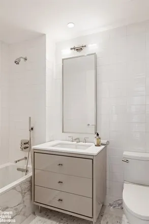 Image 7 - 393 WEST END AVENUE 4A in New York - Apartment for sale