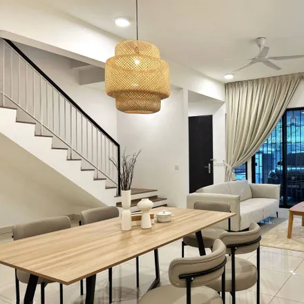 Rent this 4 bed apartment on Suria KLCC in Persiaran Petronas, Bukit Bintang