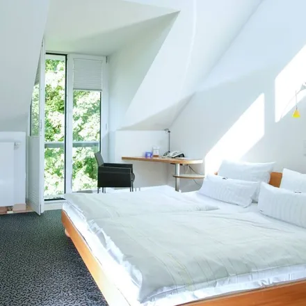 Rent this 1 bed house on 76275 Ettlingen