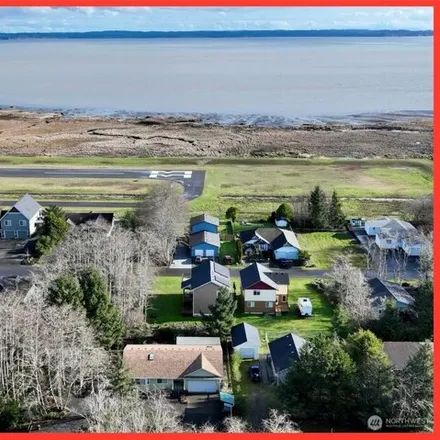 Image 2 - 372 Duck Lake Drive Northeast, Ocean Shores, Grays Harbor County, WA 98569, USA - House for sale
