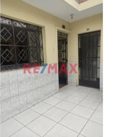 Image 2 - Los Olivos, Comas, Lima Metropolitan Area 15312, Peru - House for sale