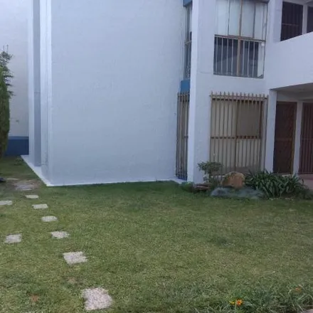 Rent this 2 bed apartment on Calle Viña del Mar in Colomos Providencia, 44630 Guadalajara