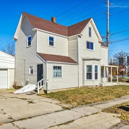 Buy this 3 bed house on 504 Sullivant Avenue in Columbus, OH 43215