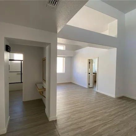 Image 6 - 2452 Desert Butte Drive, Las Vegas, NV 89134, USA - Townhouse for sale