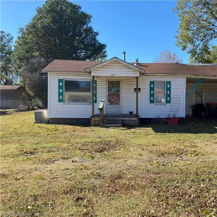 Buy this 2 bed house on 761 Church Avenue in Mulberry, Crawford County