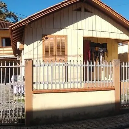 Buy this 6 bed house on Rua Theodoro Kormann in Centro, Guabiruba - SC