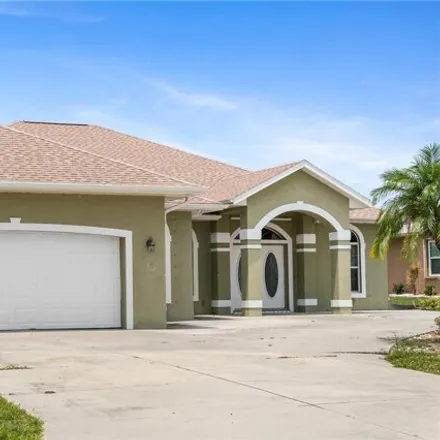 Buy this 3 bed house on 2241 Bengal Court in Charlotte County, FL 33983