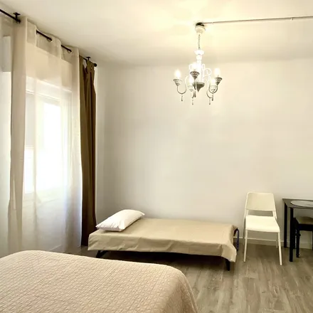 Image 9 - Barcelona, Navas, CT, ES - Apartment for rent