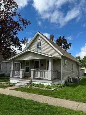 Buy this 3 bed house on 1654 K Street Southwest in West Cedar Rapids, Cedar Rapids