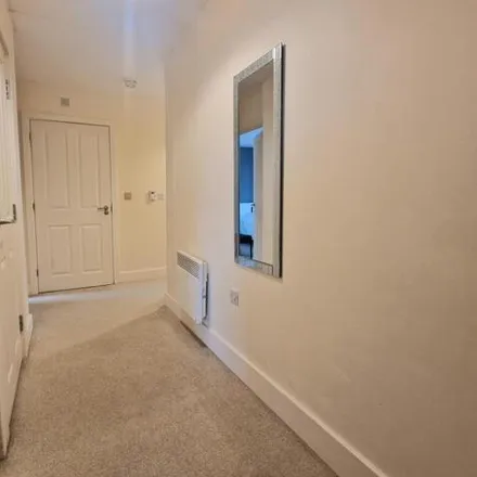 Image 3 - Coxhill Way, Aylesbury, HP21 8FW, United Kingdom - Room for rent