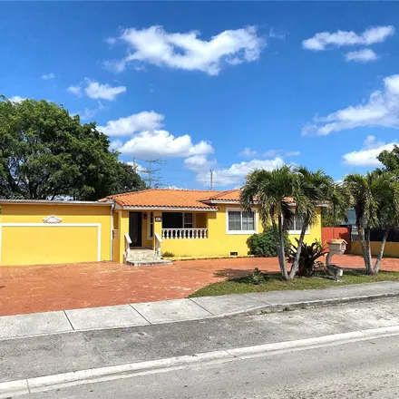 Buy this 3 bed house on 565 East 32nd Street in Hialeah Trailer Park, Hialeah