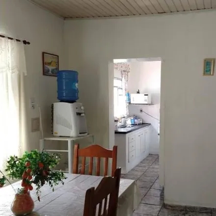 Buy this 3 bed house on Rua Cussy Júnior in Centro, Bauru - SP