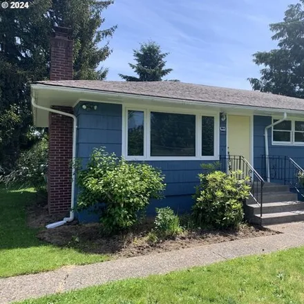 Buy this 3 bed house on 5611 Northeast 72nd Avenue in Vancouver, WA 98661