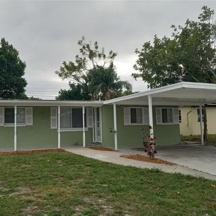 Rent this 3 bed house on 10532 116th Avenue North in Pinellas County, FL 33773