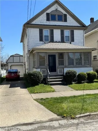 Buy this 3 bed house on 595 Holmes Avenue in Barberton, OH 44203