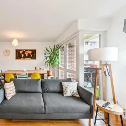 Buy this 2 bed apartment on 183 Wynford Road in London, N1 9TX