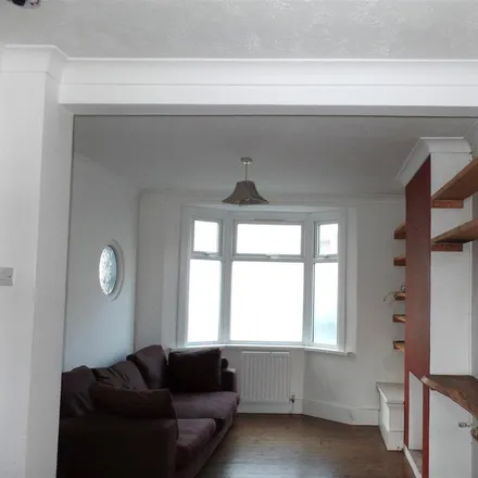 Rent this 3 bed house on 50 Carlyle Street in Brighton, BN2 9XW