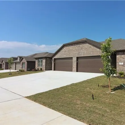 Rent this 3 bed house on Barbet Drive in Centerton, AR 72716