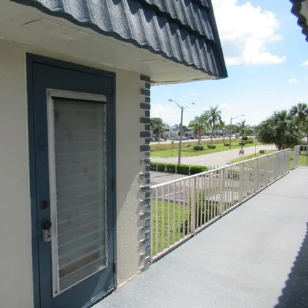 Rent this 1 bed condo on 23 Waterford Way in Palm Beach County, FL 33446