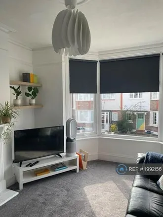 Image 4 - Ashbourne Road, London, CR4 2BA, United Kingdom - Apartment for rent