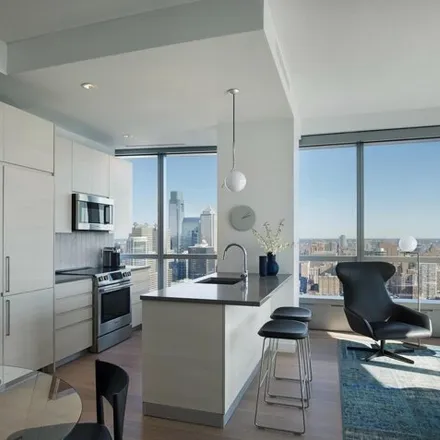 Rent this 2 bed apartment on FMC Tower in Walnut Street, Philadelphia