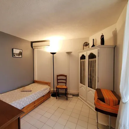 Image 8 - unknown Rue du Général et Lieutenant Lavergne, 47300 Bias, France - Apartment for rent