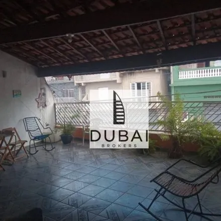 Rent this 2 bed house on Rua Hugo Semighini in Padroeira, Osasco - SP