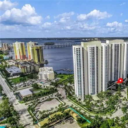 Buy this 3 bed condo on 3000 Oasis Grand Boulevard in Fort Myers, FL 33916